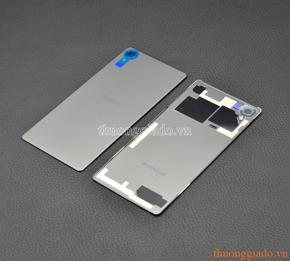 Thay nắp lưng (nắp đậy pin) Sony Xperia X (F5122)